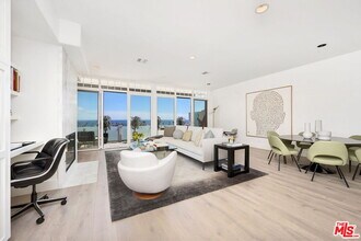 27400 Pacific Coast Hwy in Malibu, CA - Building Photo - Building Photo