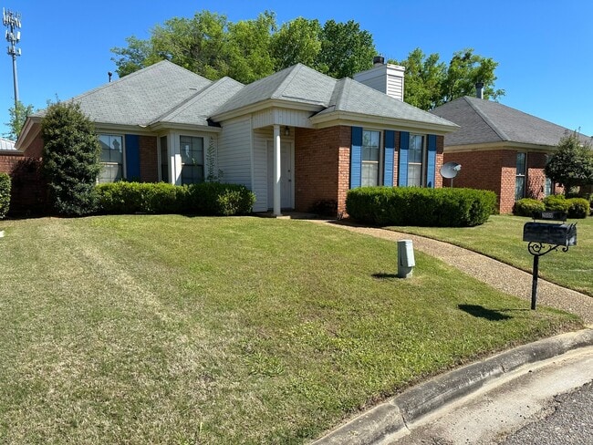 property at 2009 Station Ct