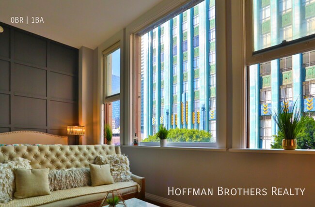 property at 907 S Broadway