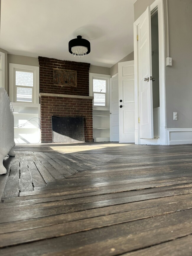 property at 1746 Mineral Spring Rd