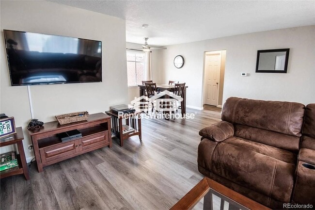 1260 Brentwood St in Lakewood, CO - Building Photo - Building Photo