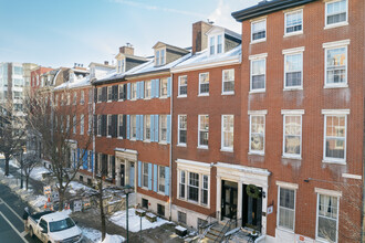 1112 Spruce St in Philadelphia, PA - Building Photo - Primary Photo