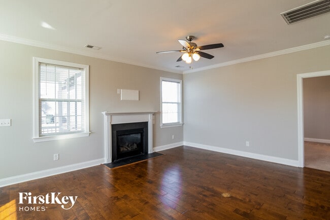 412 Topcrest Ln in Moncks Corner, SC - Building Photo - Building Photo