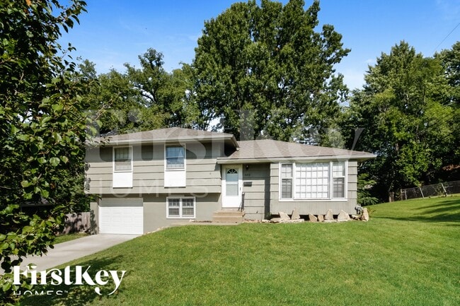 property at 6312 E 102nd St