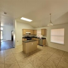 825 Stafford Station Dr in Saginaw, TX - Building Photo - Building Photo