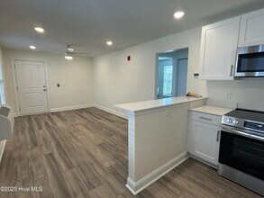 214 Red Cross St in Wilmington, NC - Building Photo - Building Photo