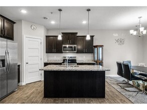 2117 Cleveland Ln S in Cambridge, MN - Building Photo - Building Photo