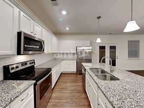 1362 Weatherbrook Cir in Lawrenceville, GA - Building Photo - Building Photo