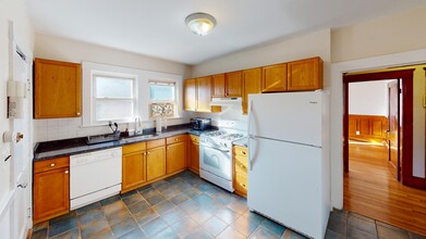 90 Harriet St, Unit 1 in Boston, MA - Building Photo - Building Photo