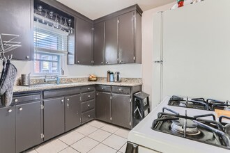 759 Bellaire St in Denver, CO - Building Photo - Building Photo