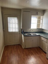 141 Avenue F Ave in Sugar Land, TX - Building Photo - Building Photo