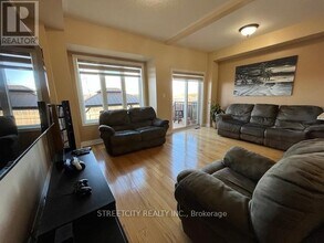 7369 St Barbara Blvd in Mississauga, ON - Building Photo - Building Photo