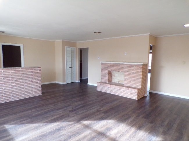 128 E Yucca Ave in Clovis, NM - Building Photo - Building Photo