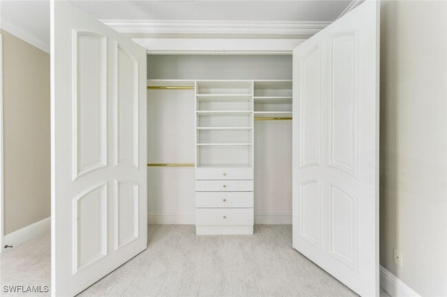 384 Mooring Line Dr in Naples, FL - Building Photo - Building Photo