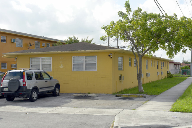 92 W 31st St in Hialeah, FL - Building Photo - Building Photo