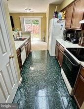 1104 Wind Ridge Dr in Stafford, VA - Building Photo - Building Photo