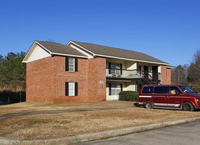 River Pointe Apartments in Childersburg, AL - Building Photo