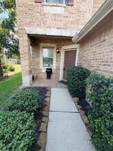 14930 Berncrest Ln in Houston, TX - Foto de edificio - Building Photo