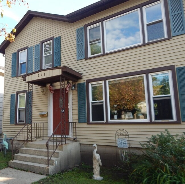 property at 214 North Ave
