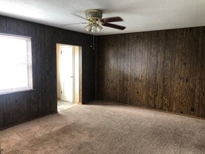 417 E Hulse St in McPherson, KS - Building Photo - Building Photo