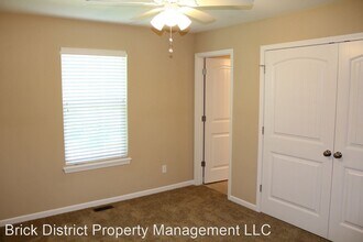 1407 Richardson St in Columbia, MO - Foto de edificio - Building Photo