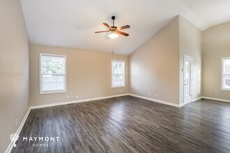 1423 Jenny Ln in Clarksville, TN - Building Photo - Building Photo