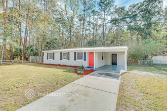 8456 Brackridge Blvd S in Jacksonville, FL - Building Photo - Building Photo