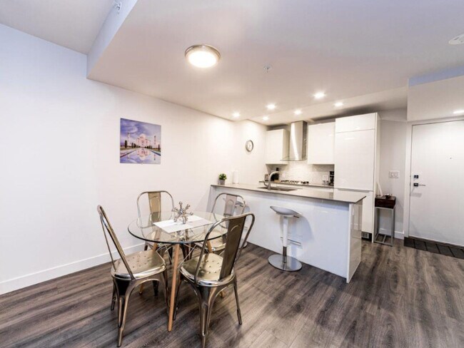 1283 Howe St, Unit SI ID1222946P in Vancouver, BC - Building Photo - Building Photo