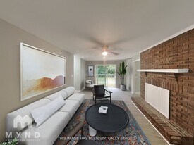 4620 Hickory Grove Rd in Mount Holly, NC - Building Photo