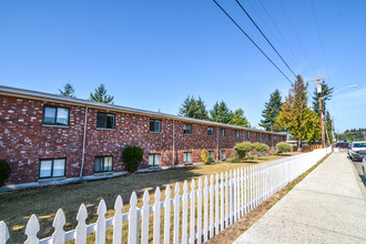 Lake Apartments in Federal Way, WA - Building Photo - Other