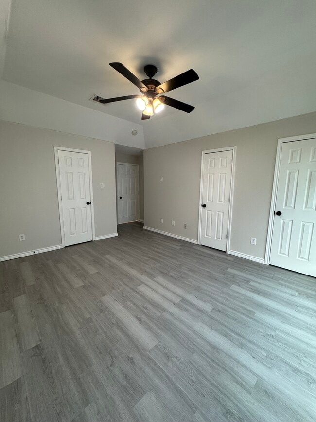 4526 Knoxville St in Houston, TX - Building Photo - Building Photo