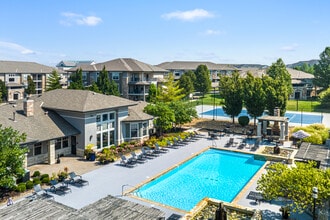 Corbin Crossing in Overland Park, KS - Foto de edificio - Building Photo