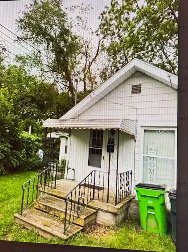 property at 162 Glenn St