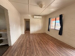 6417 East Ct in Twentynine Palms, CA - Building Photo - Building Photo