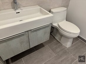 NORTHERN BOULEVARD, Unit PHP in Queens, NY - Foto de edificio - Building Photo