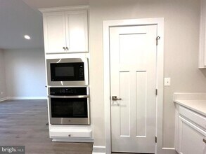 24165 Pissarro Dr in Dulles, VA - Building Photo - Building Photo