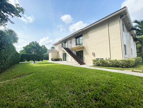 11446-11460 Royal Palm Blvd in Coral Springs, FL - Building Photo - Building Photo