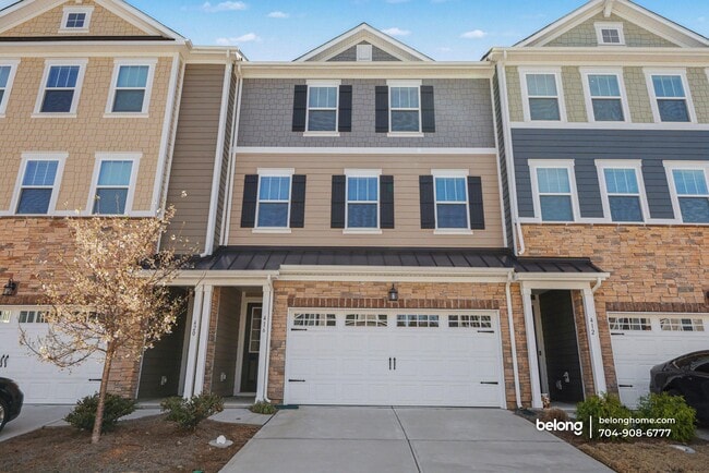 property at 416 Burr St