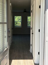 120 Lauren St in Adairsville, GA - Foto de edificio - Building Photo