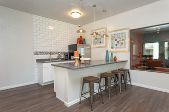 Verde Apartments in Tucson, AZ - Foto de edificio - Interior Photo