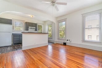 1230 Kings Hwy in Dallas, TX - Building Photo - Building Photo