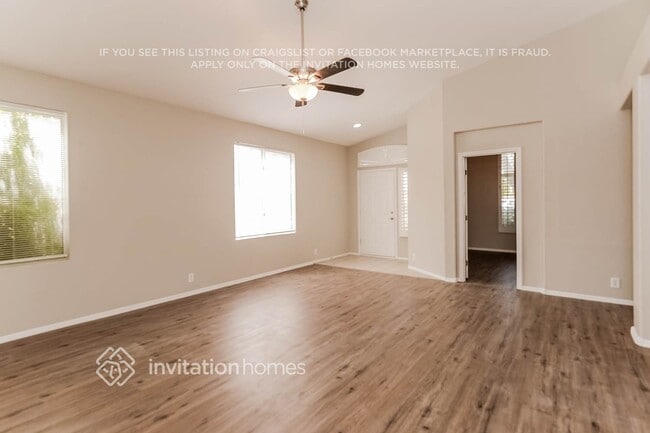 737 N Gregory Pl in Chandler, AZ - Foto de edificio - Building Photo