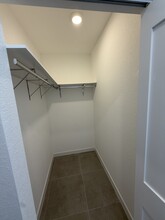 1541 Van Buren St, Unit B in Hollywood, FL - Building Photo - Building Photo