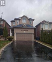597 Matisse Pl in Mississauga, ON - Building Photo