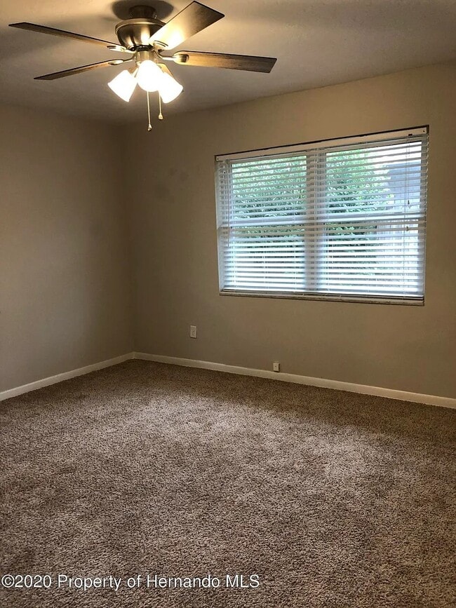 7730 Pinehurst Dr in Spring Hill, FL - Building Photo - Building Photo