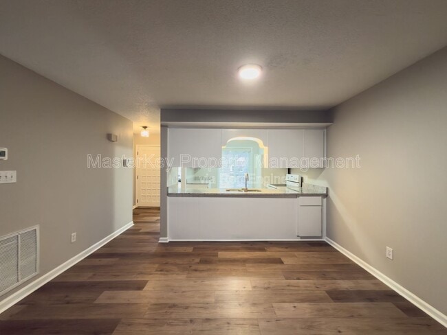 5865 Branchwood Rd in Raleigh, NC - Building Photo - Building Photo