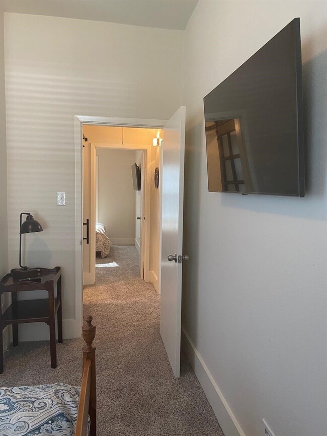 property at 2708 Winbern St