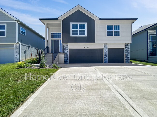 property at 6753 Prairie Ln
