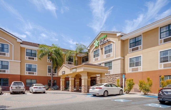 Furnished Studio-Los Angeles - Arcadia