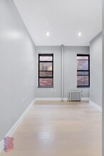 200 Stanton St in New York, NY - Building Photo - Building Photo